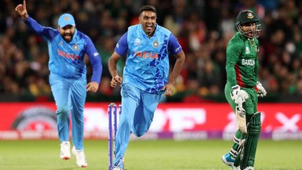 Rahul effects brilliant direct hit from deep to end Das' stint | T20WC 2022