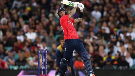 Hales steps on the pedal as England race in chase | T20WC 2022