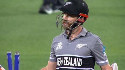 Wicket - Kane Williamson - New-Zealand v Pakistan ICC T20WC 2022