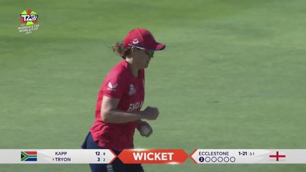 Chloe Tryon - Wicket - England vs South Africa