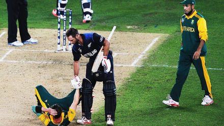 A tale of an epic semi-final clash with Ian Smith | NZ v SA | CWC 2015