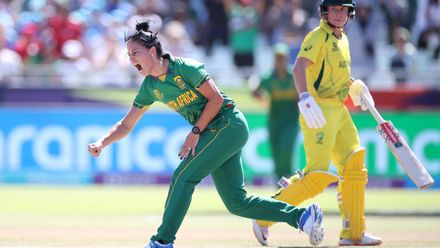 Kapp strikes to take first wicket of the Final | Women's T20WC 2023