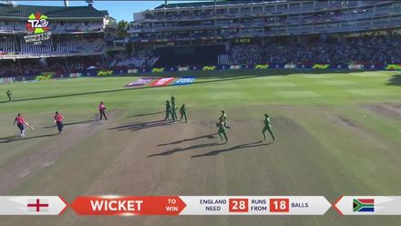 Amy Jones - Wicket - England vs South Africa