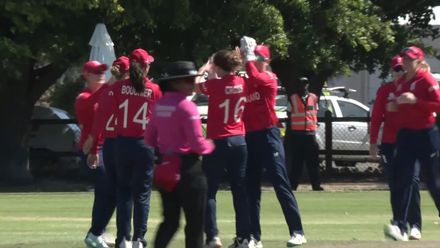 Wicket-Bernadine-Bezuidenhout-England-Women v New-Zealand-Women ICC T20WC 2023