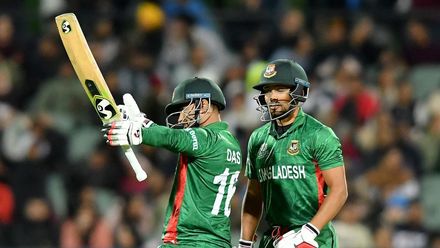 Liton Das scorches half-century in perfect powerplay for Bangladesh | T20WC 2022