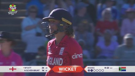 Danielle Wyatt - Wicket - England vs South Africa
